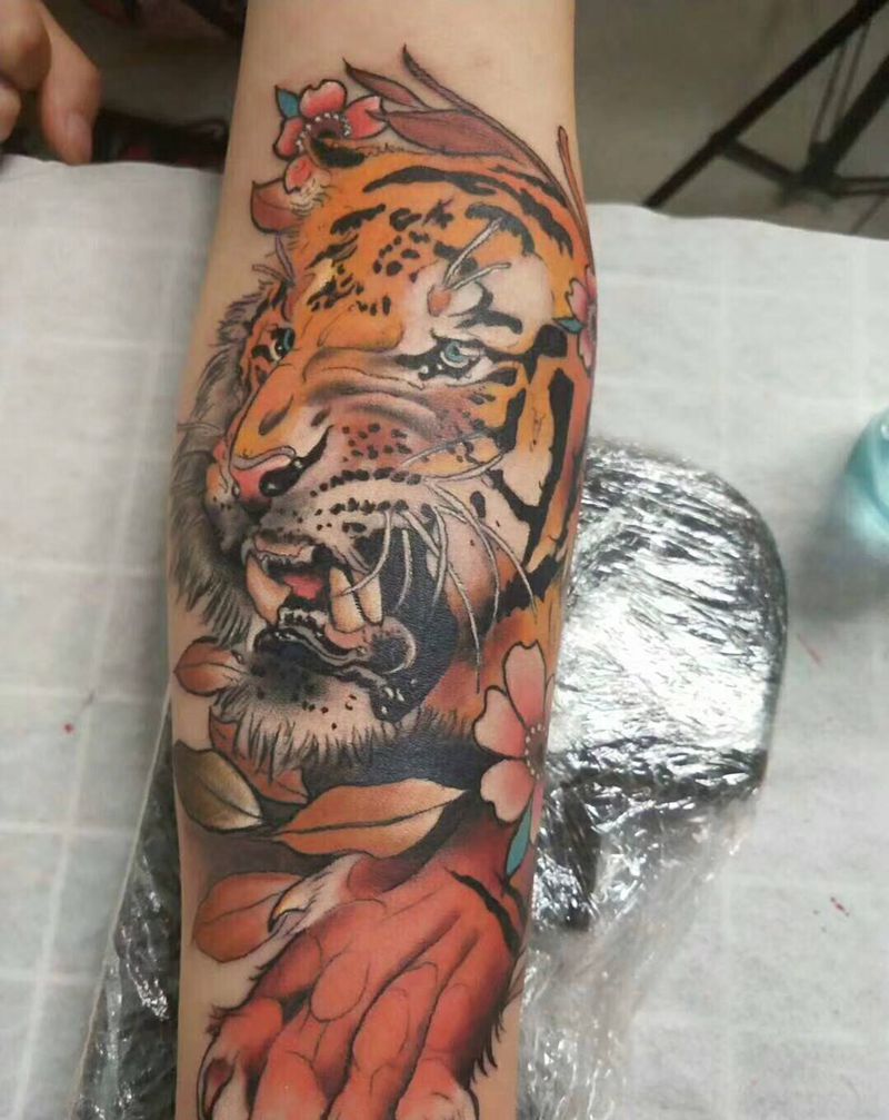 school老虎纹身图片_手臂手部New School新传统老虎虎纹身图案