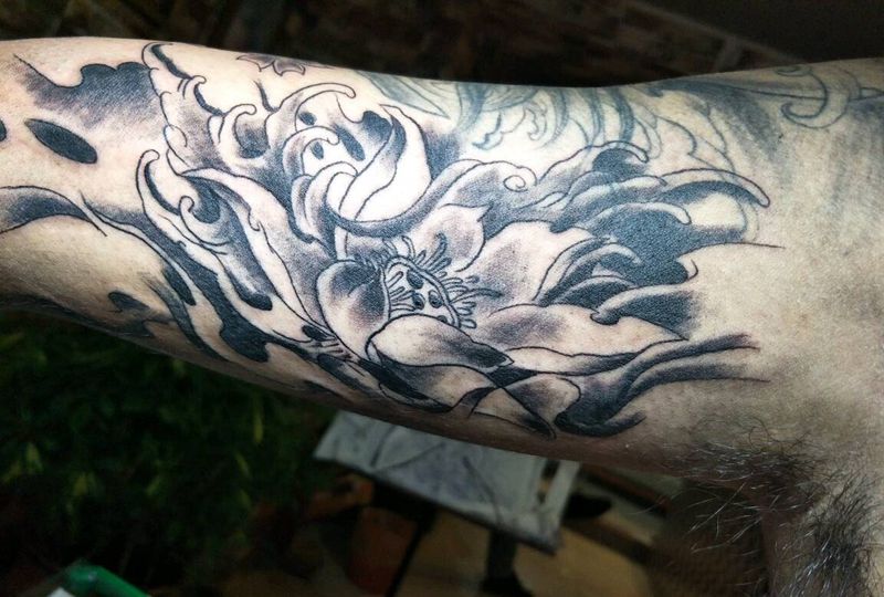 莲花纹身图片
