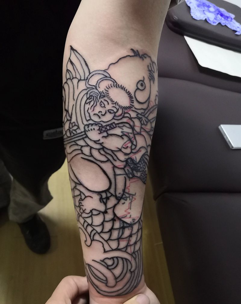 遮盖旧纹身。割线，再约上色。纹身图片_手臂老传统纹身图案