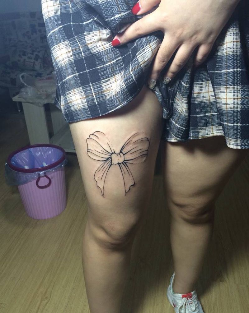 又是蝴蝶结纹身图片