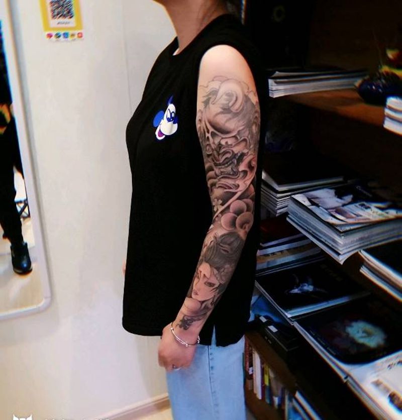 修改十年前的纹身纹身图片_手臂修改花臂纹身图案