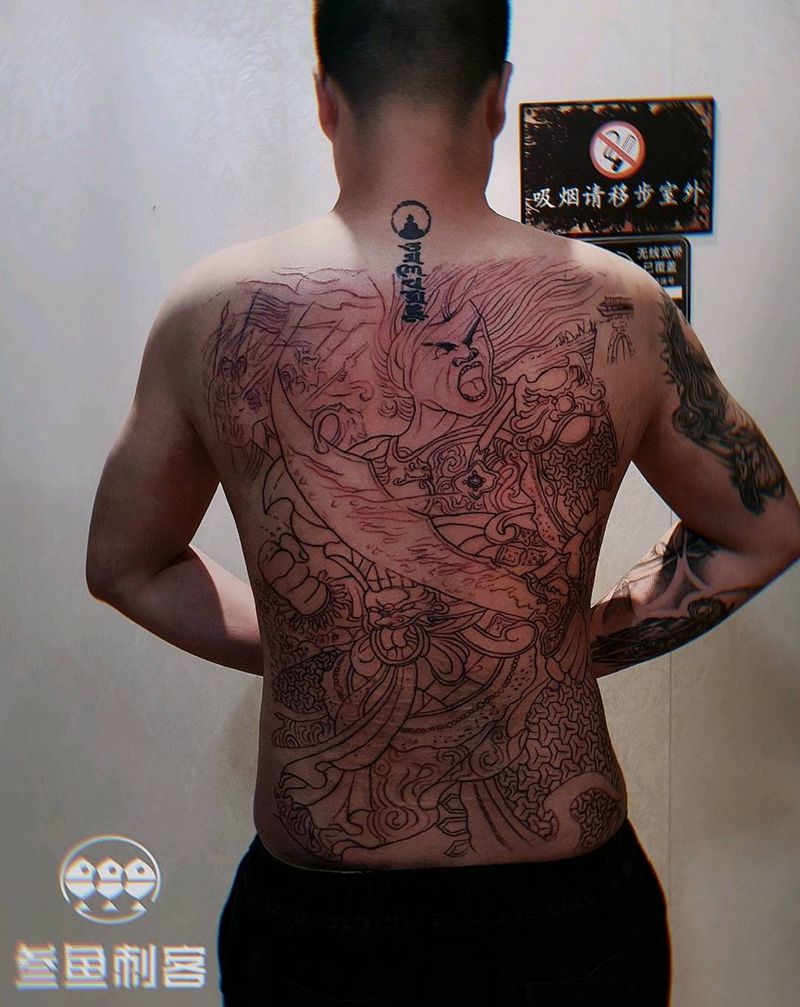 满背（白起）纹身图片_背部满背白起纹身图案