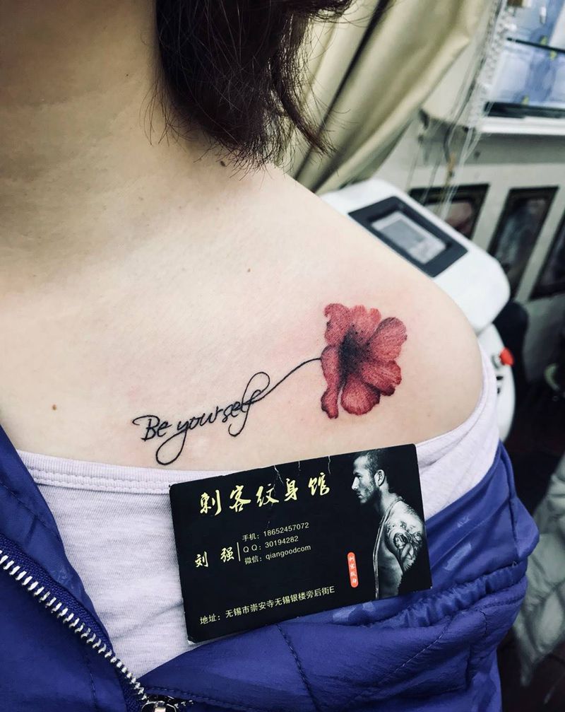 锁骨罂粟花纹身图片