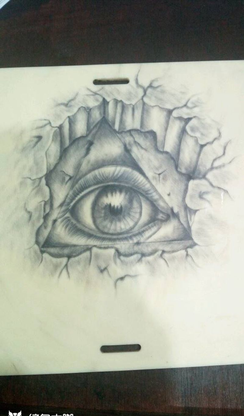 上帝之眼纹身图片