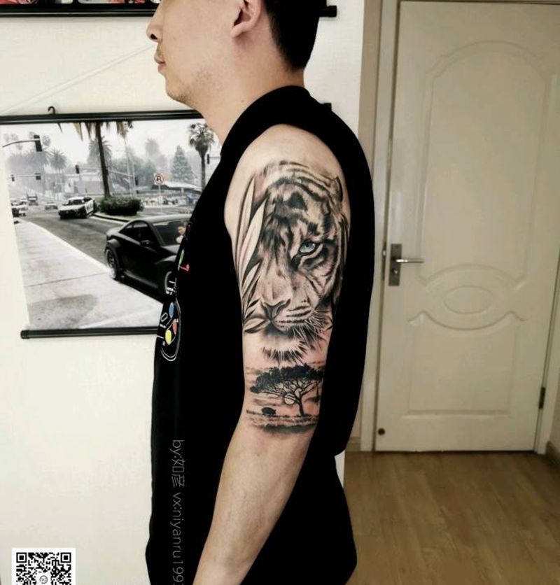 写实大臂拼接纹身图片_欧美写实纹身图案