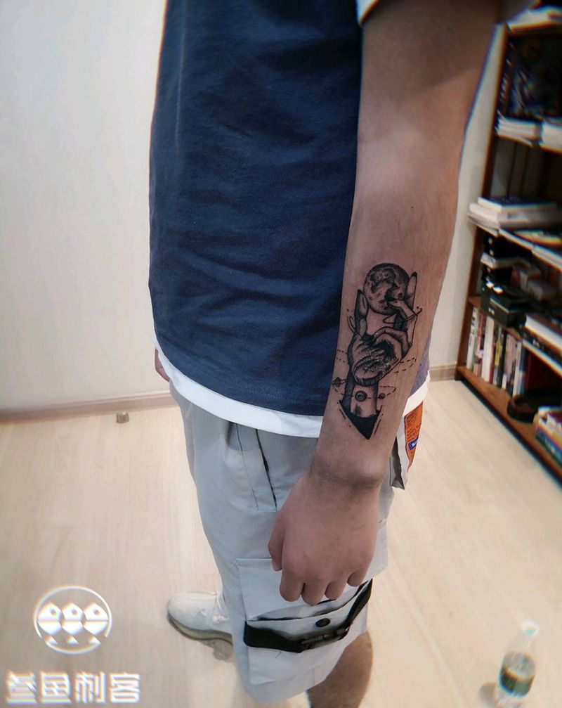 遮盖疤痕纹身图片_手臂点刺几何遮盖纹身图案