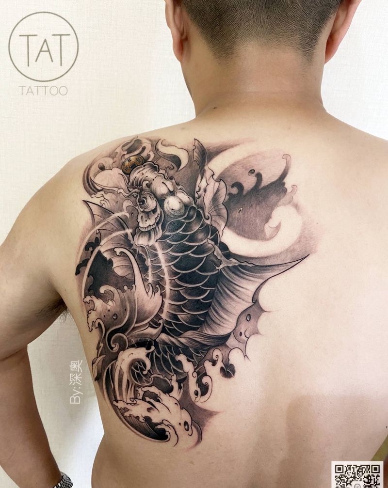 传统鲤鱼纹身图片_新传统纹身图案