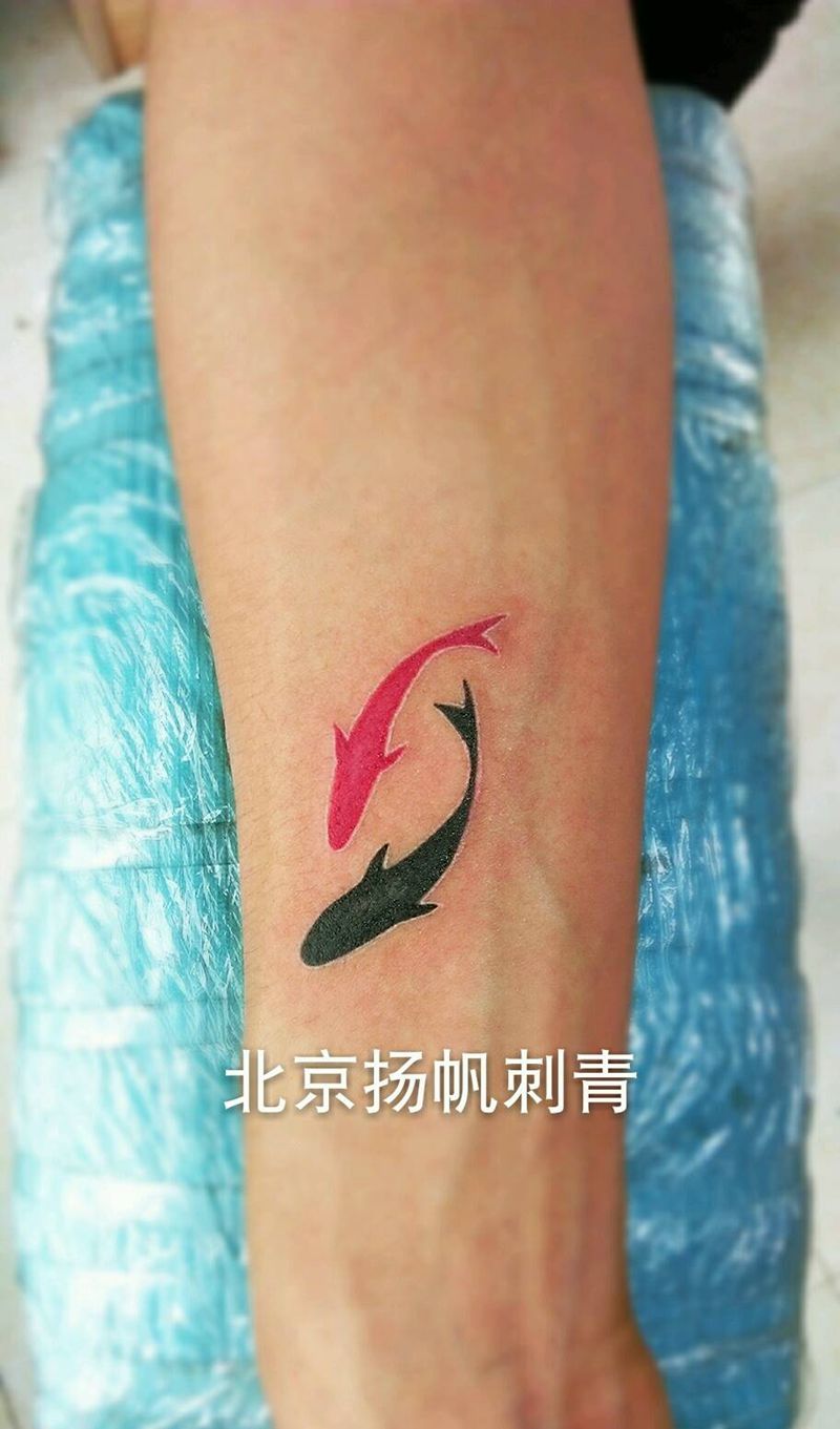 小鱼儿纹身图片
