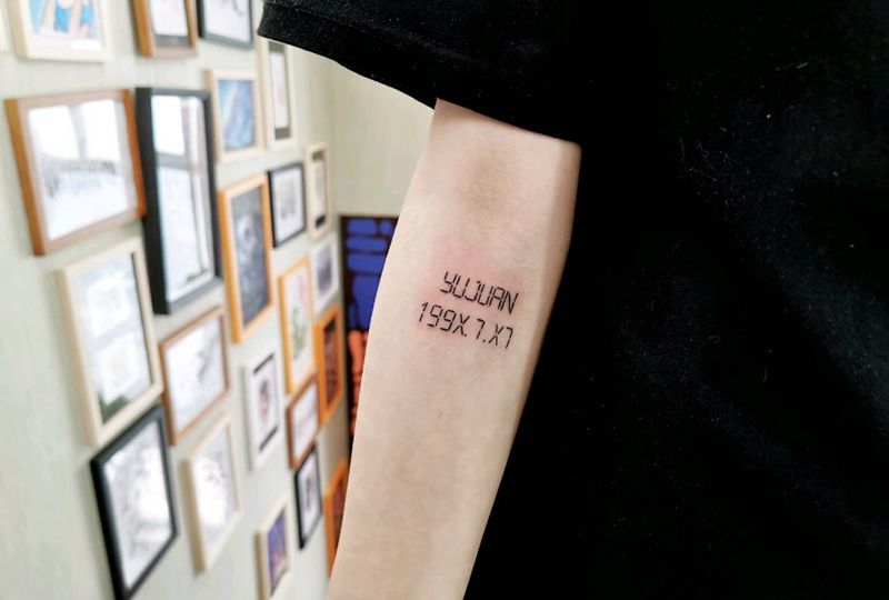 小字母纹身图片_几何纹身图案