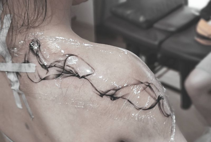 烟雾 水墨 情侣纹身纹身图片_水墨纹身图案