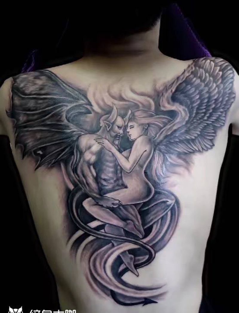 本店作品纹身图片_背部成品欧美纹身图案