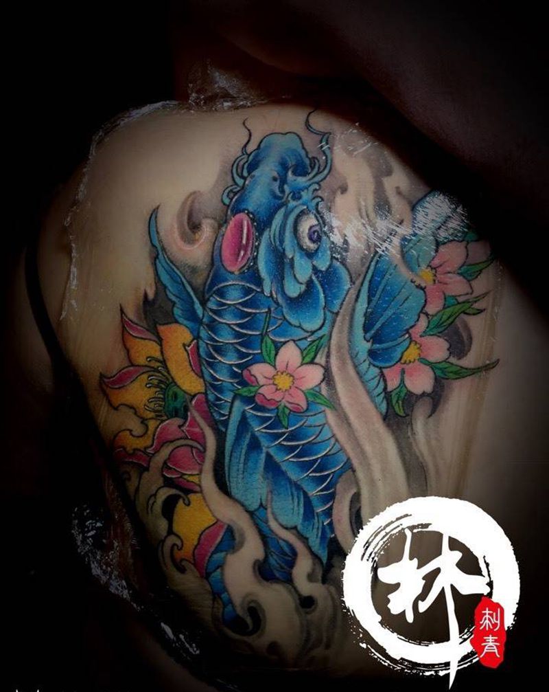 鲤鱼纹身图片