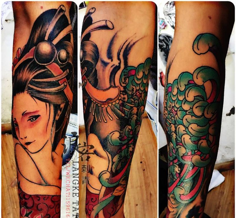 艺妓纹身图片_手臂传统成品人物植物纹身图案