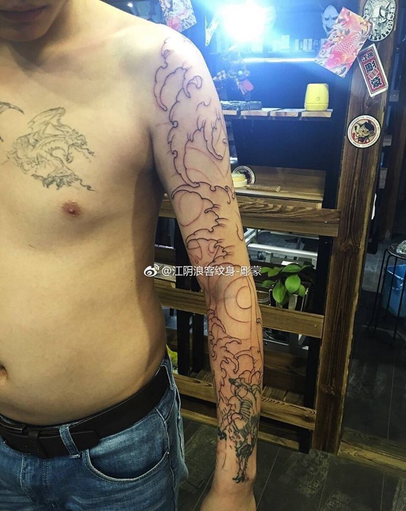 水浪 花臂纹身图片_花臂传统纹身图案