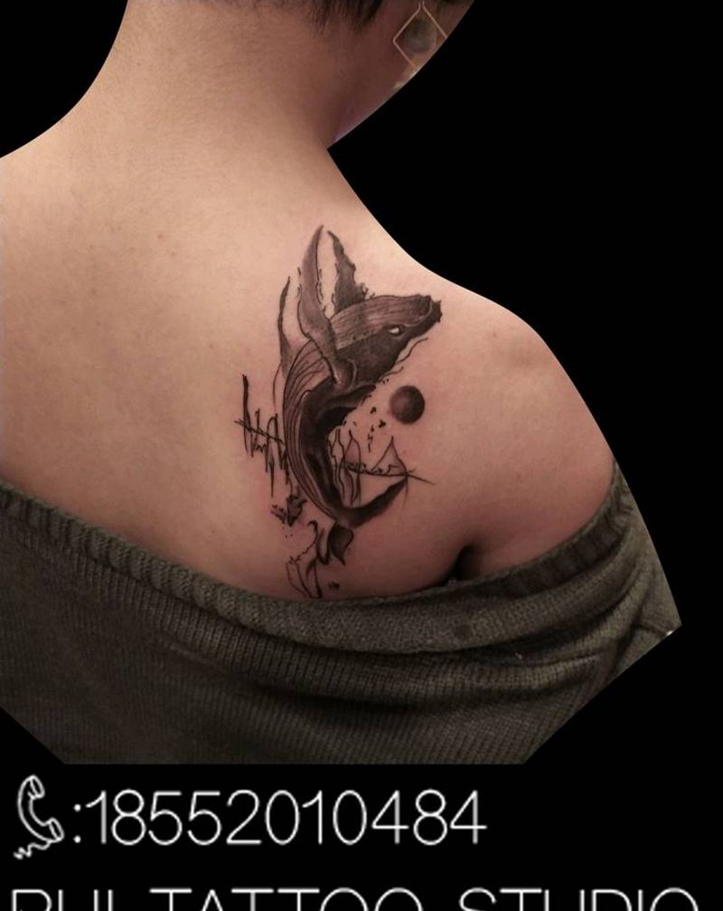 暗黑风鲸鱼完成纹身图片_Old School纹身图案