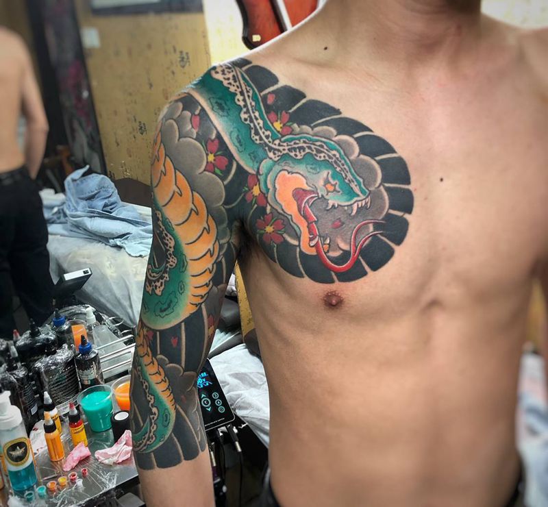 日式传统绿皮蛇纹身图片_老传统纹身图案