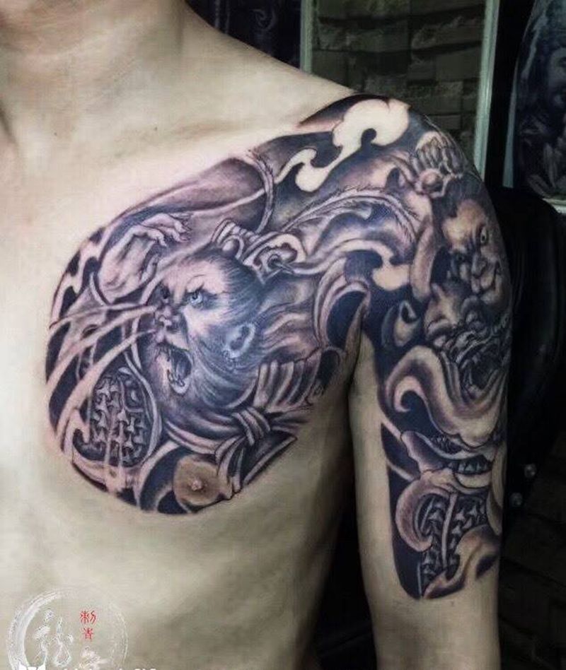 悟空单色传统半胛纹身图片_成品胸部传统人物纹身图案