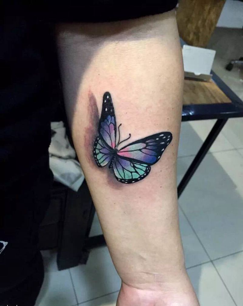 蝴蝶纹身图片_手臂纹身图案