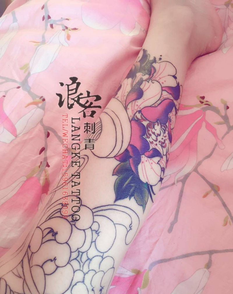 花腿女孩纹身图片