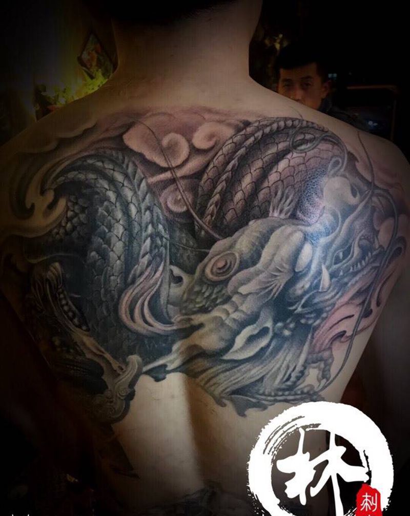 龙纹身图片