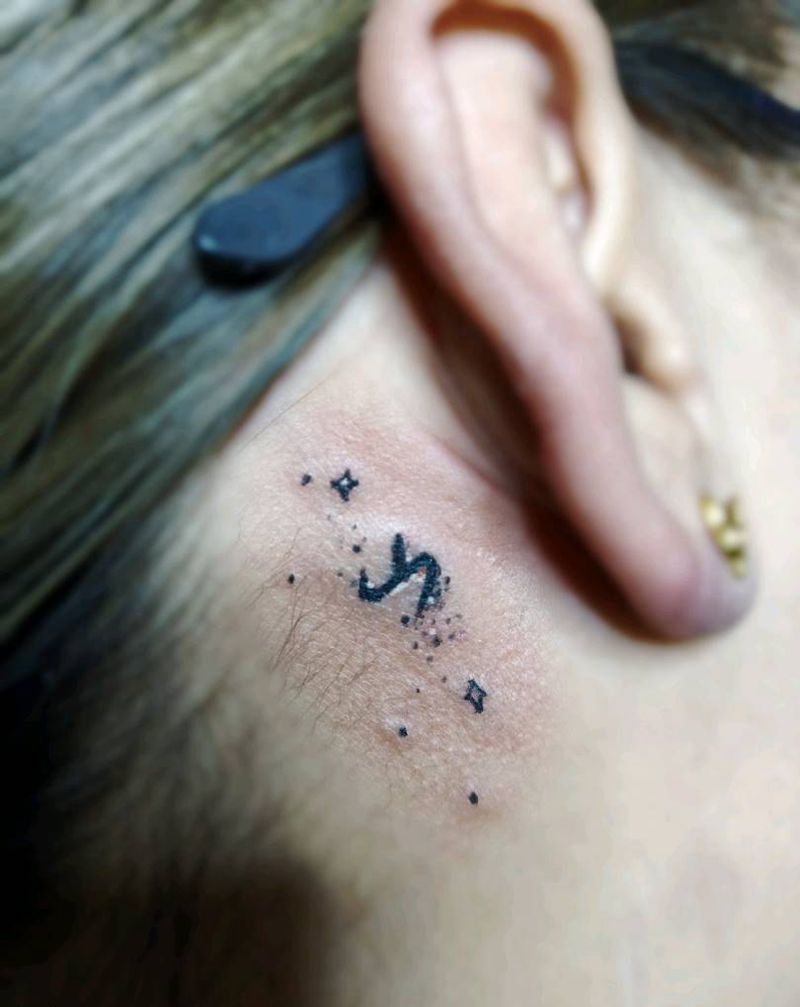 字纹身图片_手臂几何花体字纹身图案