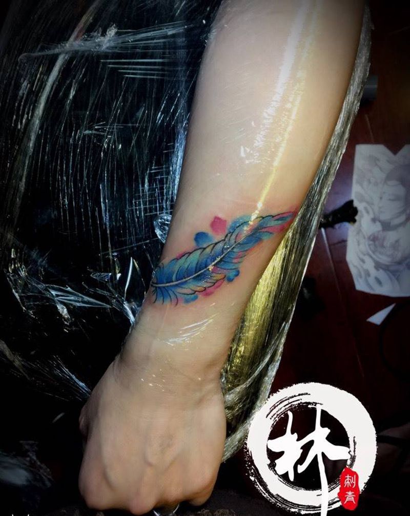 羽毛纹身图片