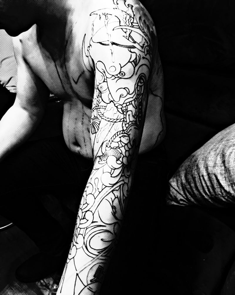 般若达摩不倒翁花臂纹身图片_传统花臂无锡江阴纹身图案