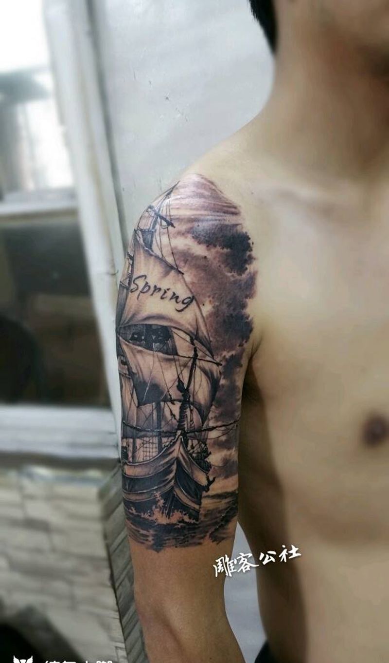 帆船纹身图片_手臂欧美写实纹身图案