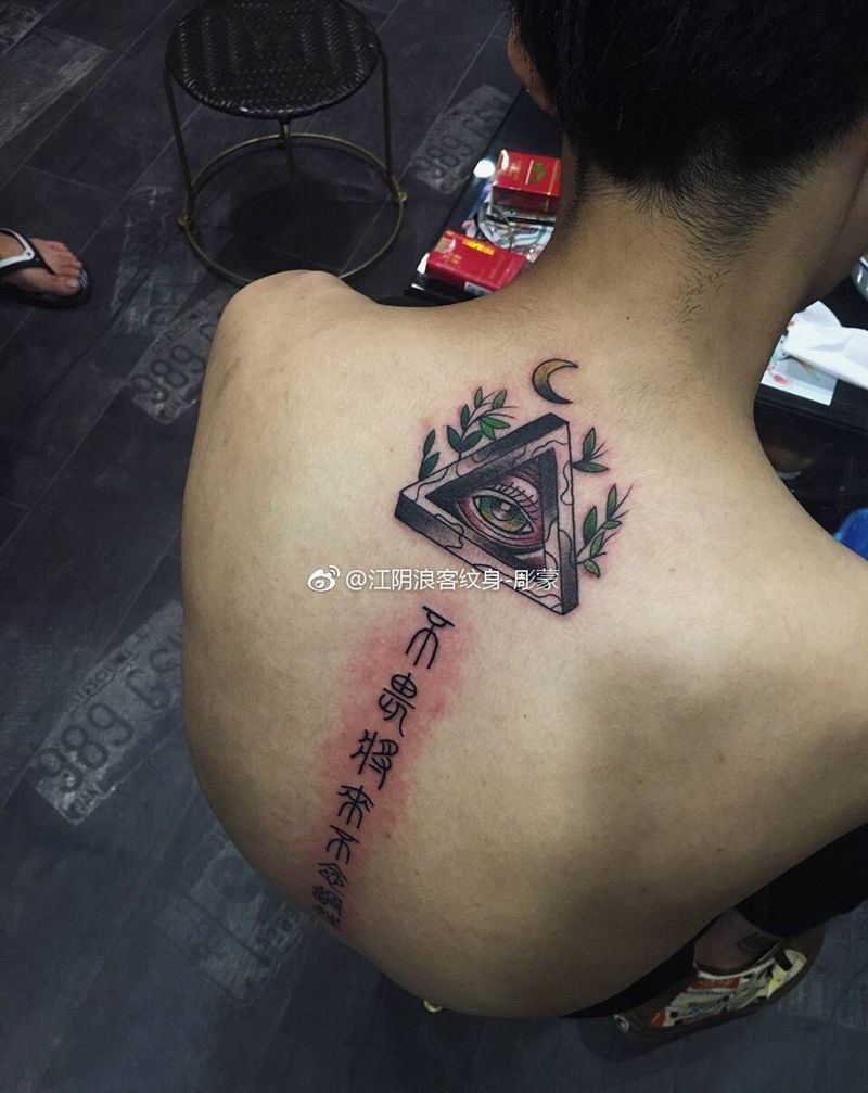 上帝之眼纹身图片