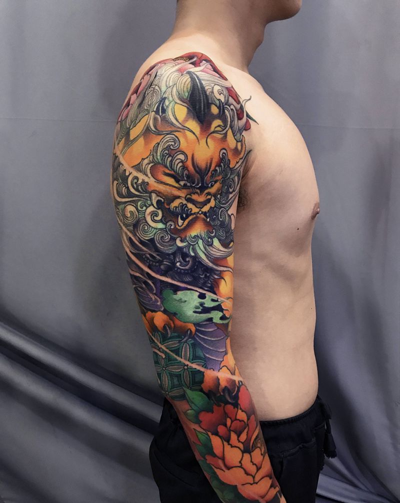 彩色花臂纹身图片_手臂新传统纹身图案