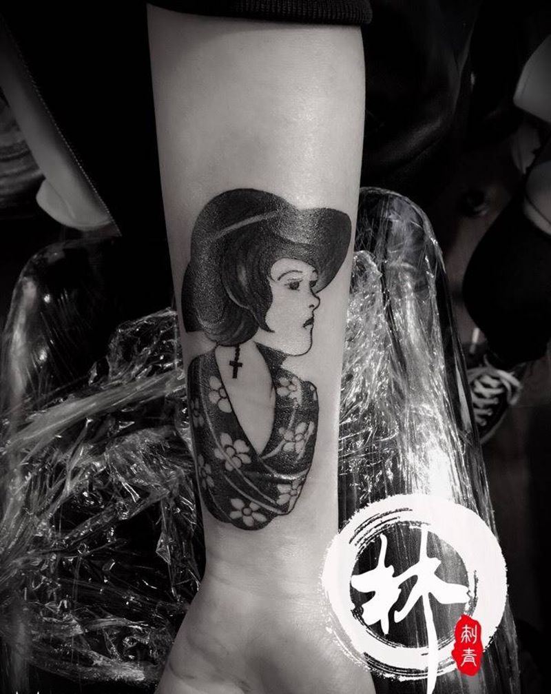 女人纹身图片