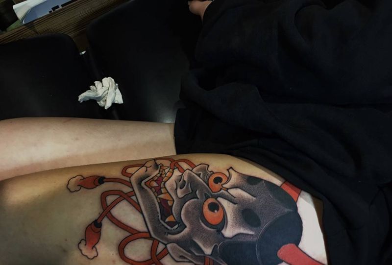 般若纹身图片_臀部腿部老传统纹身图案