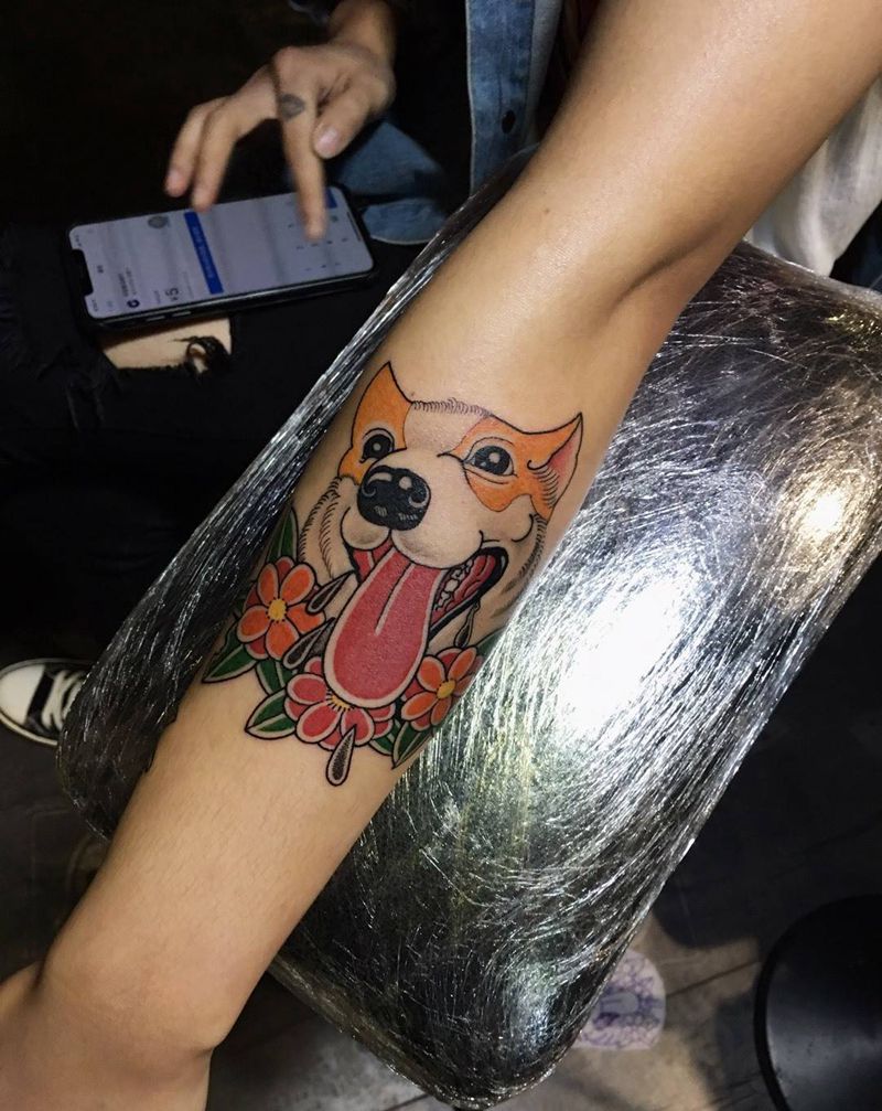 old school狗花纹身图片_Old School纹身图案