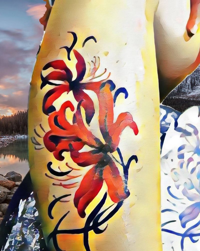 彼岸花纹身图片_新传统纹身图案