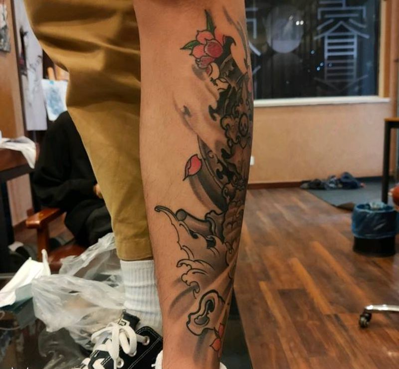 小腿象神恢复后效果纹身图片_新传统纹身图案