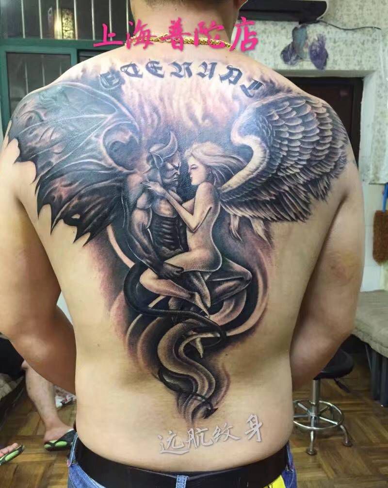 美女与野兽纹身图片_成品腰部背部欧美传统人物原创纹身图案