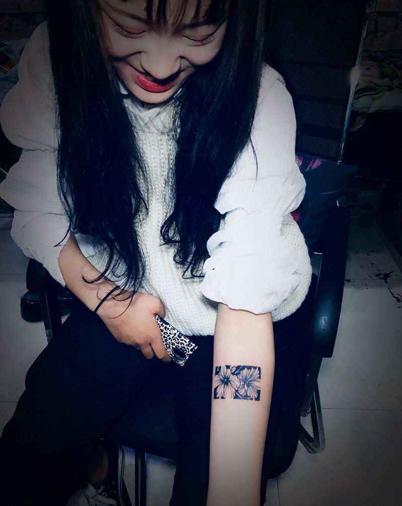 简约小图纹身图片