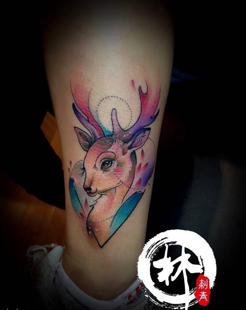 鹿纹身图片