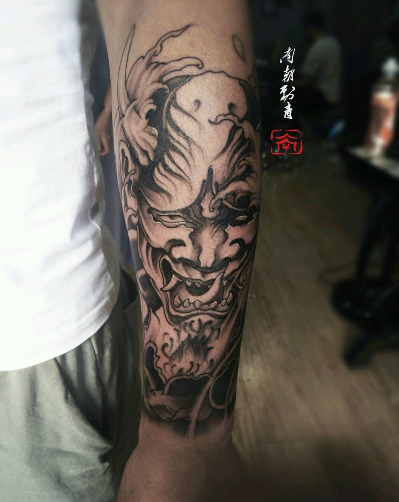 班诺纹身图片_手臂新传统班诺纹身图案