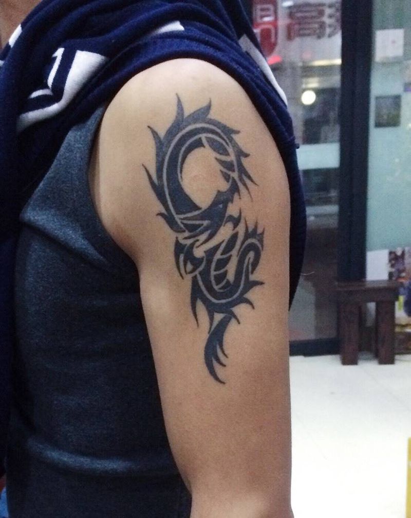 佛法无边纹身图片_肩部手臂传统人物纹身图案