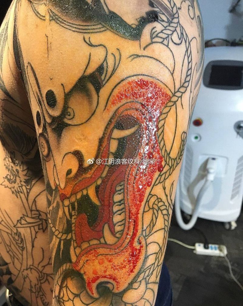 未完待续纹身图片_动物鬼神无锡江阴传统臀部手臂纹身图案