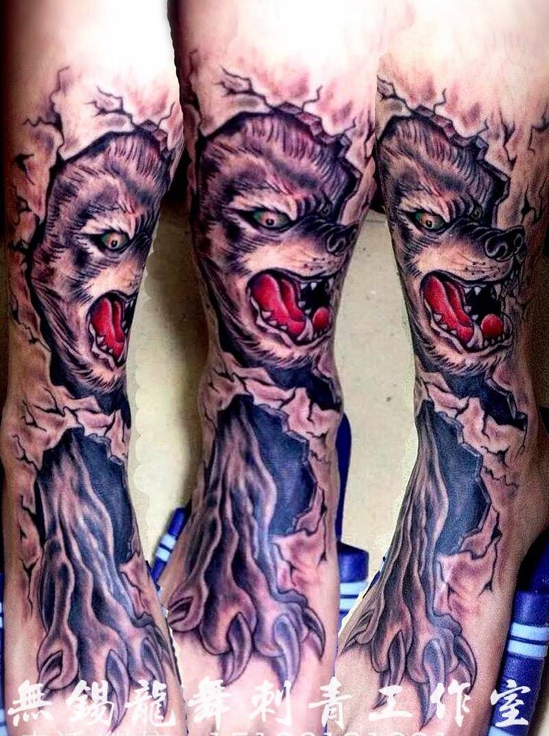3D石裂狼头纹身图片_成品脚部传统原创纹身图案