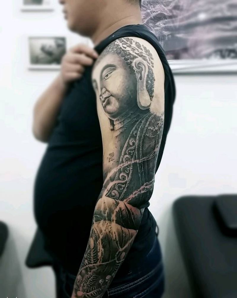 如来纹身图片_手臂传统写实人物纹身图案