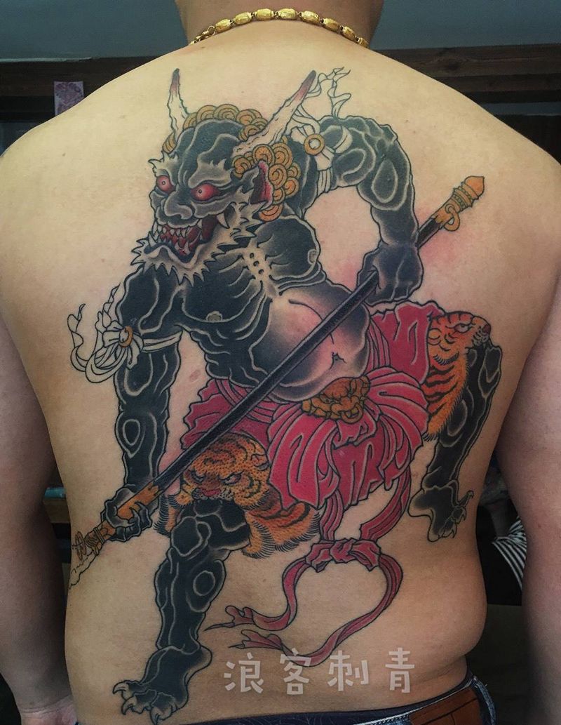 满背夜叉纹身图片_传统人物成品纹身图案
