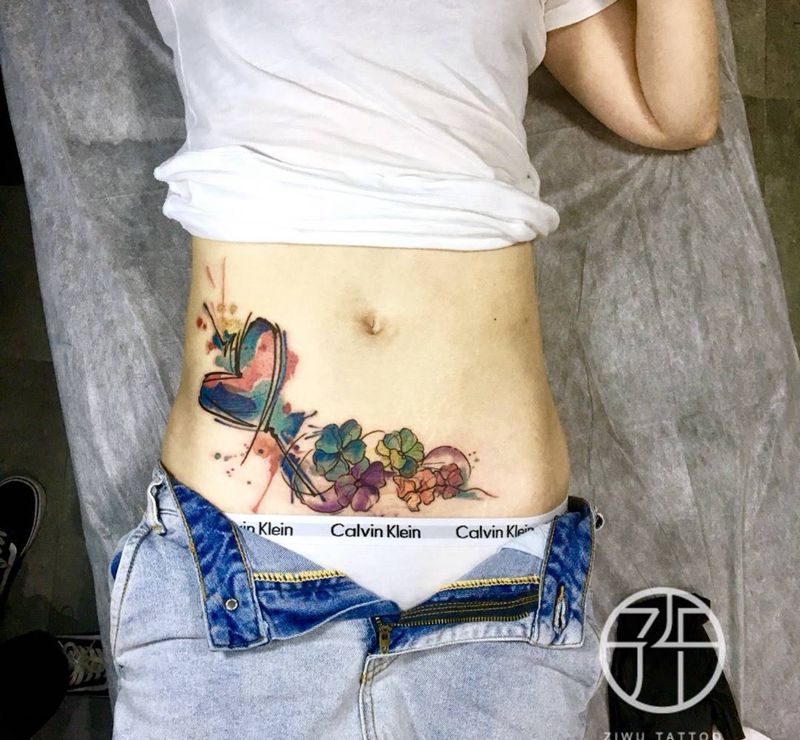 刨腹产遮盖纹身图片