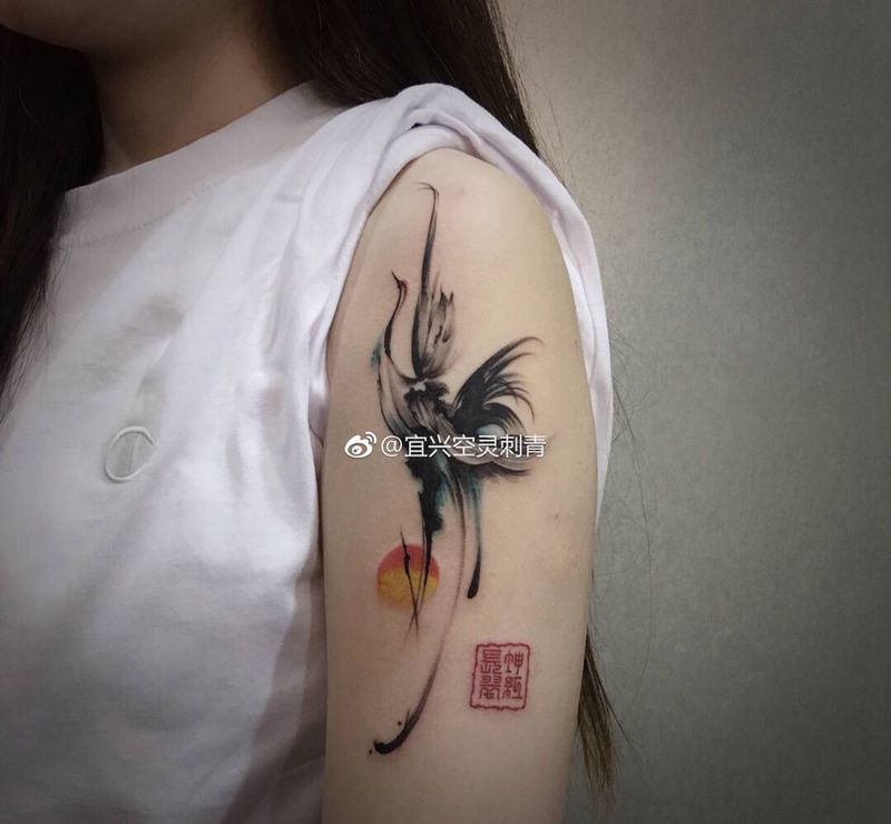 鹤纹身图片_手臂水墨纹身图案
