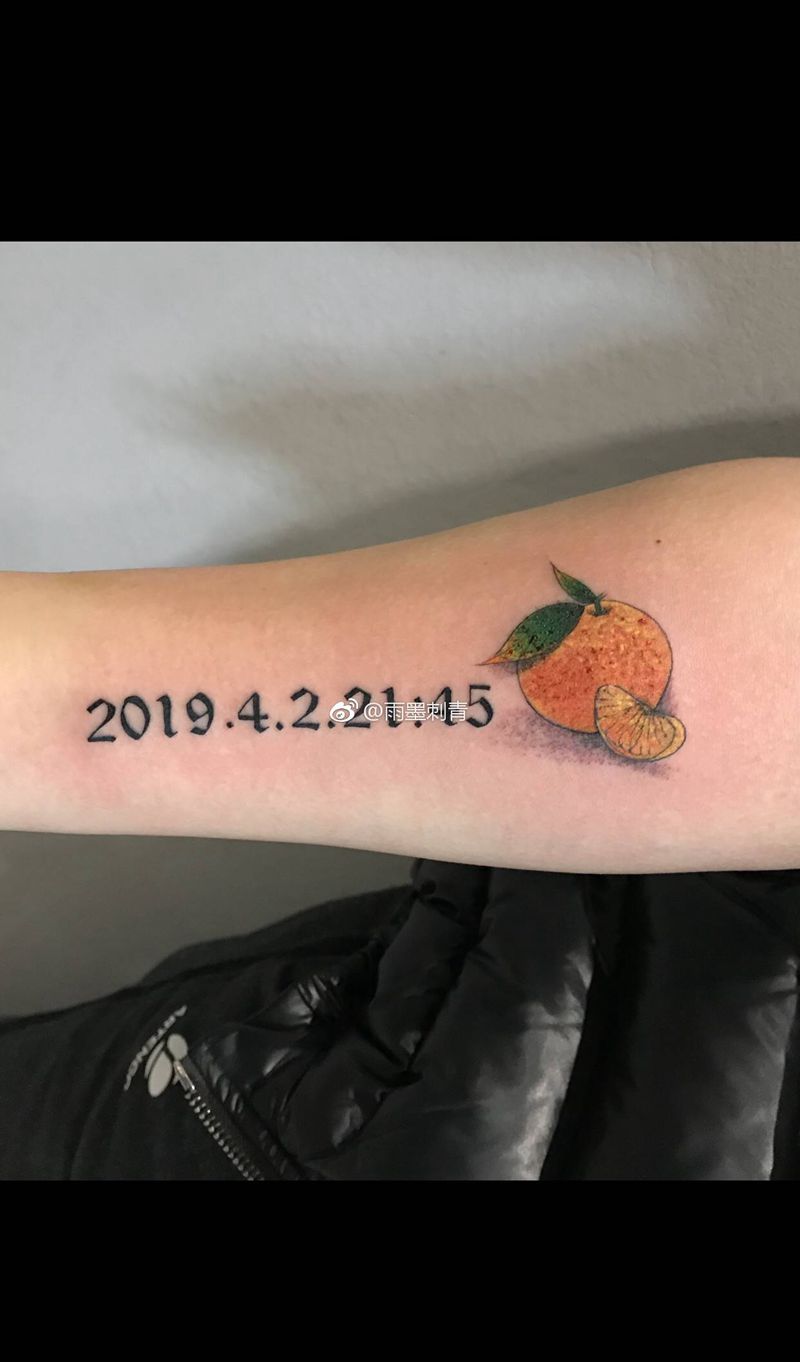橘子纹身图片_手臂纹身图案