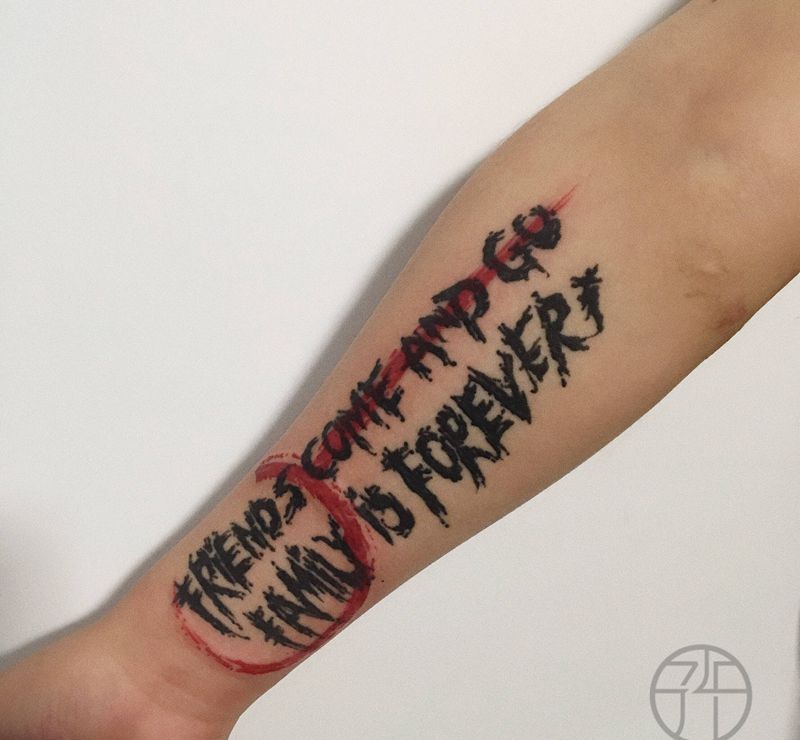 字母纹身图片_手臂纹身图案