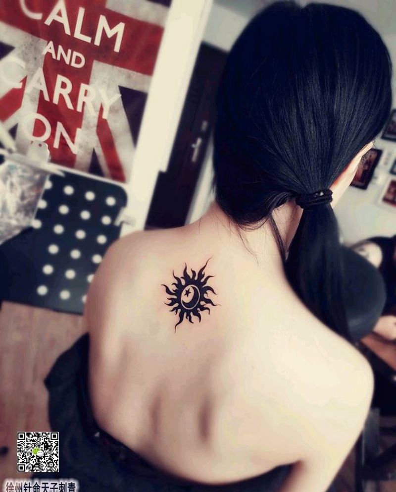 瑜伽老师的图腾一枚纹身图片