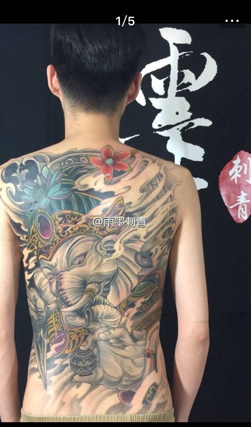 象神纹身图片_成品背部传统雨墨刺青宜兴无锡.宗教纹身图案